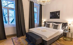 Parkview Boutique Apartments